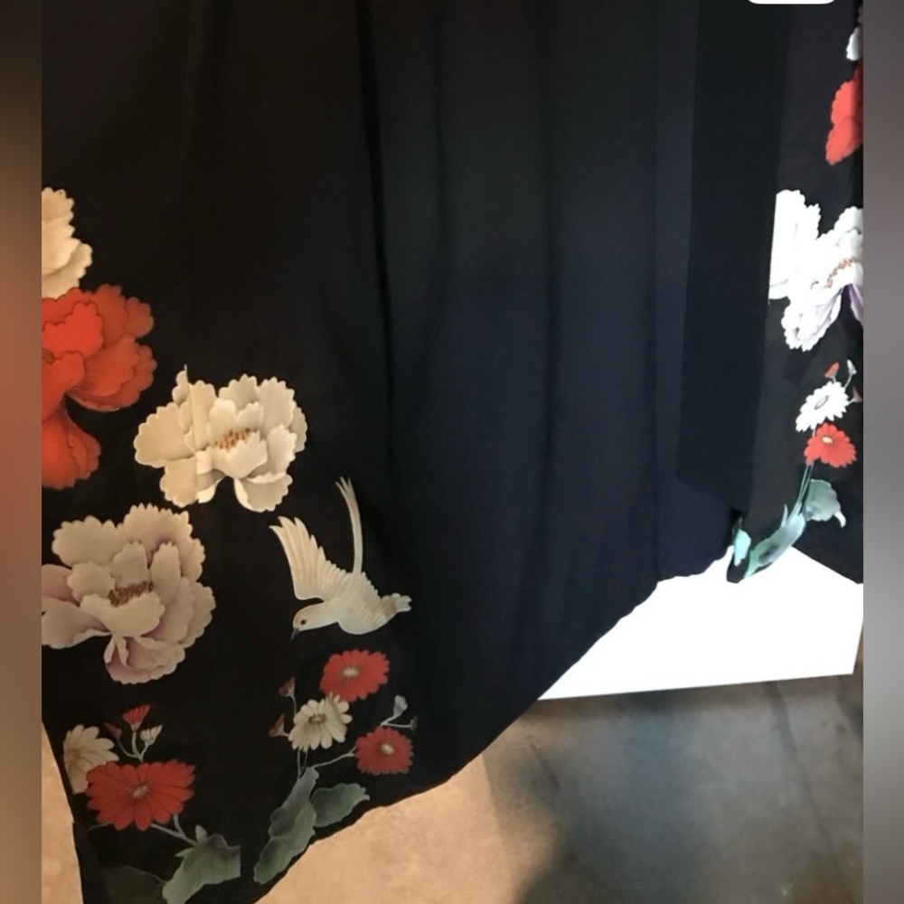 Vintage Kimono - Picture 9 of 15